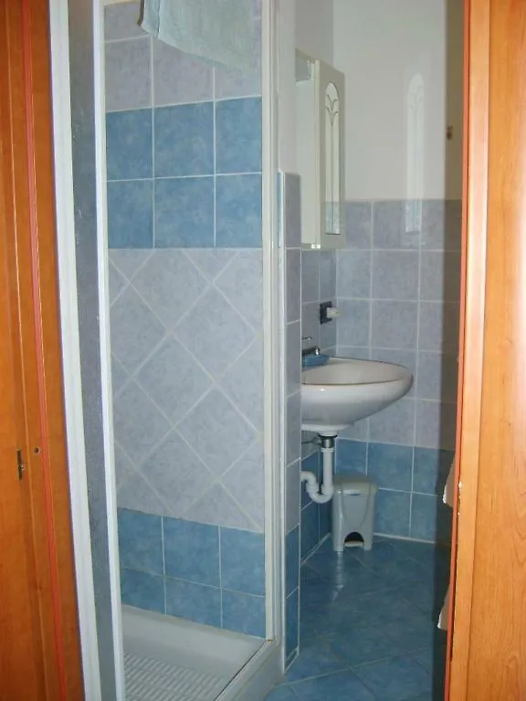 Bed and Breakfast Un Posto Al Sole Finale Ligure Italien